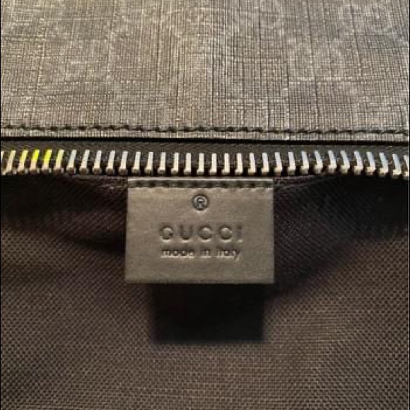 Gucci Messenger Bag - Picture 7 of 9